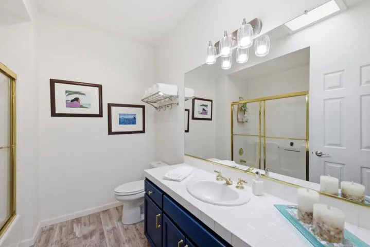 665 Cherry Avenue, Sonoma, California 95476