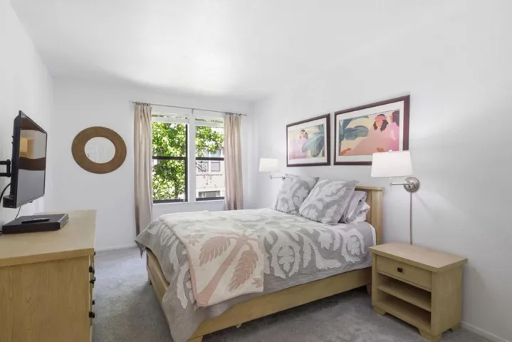 665 Cherry Avenue, Sonoma, California 95476