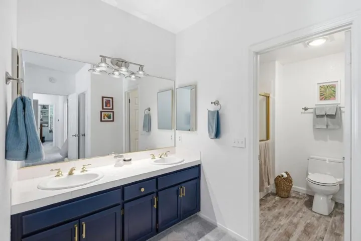 665 Cherry Avenue, Sonoma, California 95476