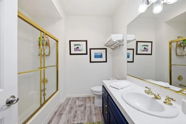 665 Cherry Avenue, Sonoma, California 95476