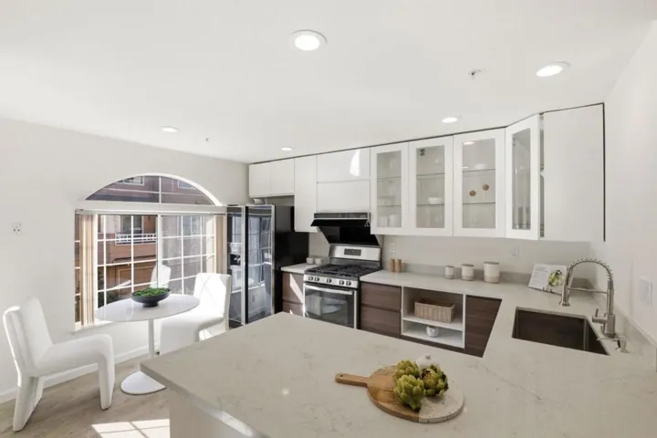 444 San Antonio Road 7b, Palo Alto, California 94306