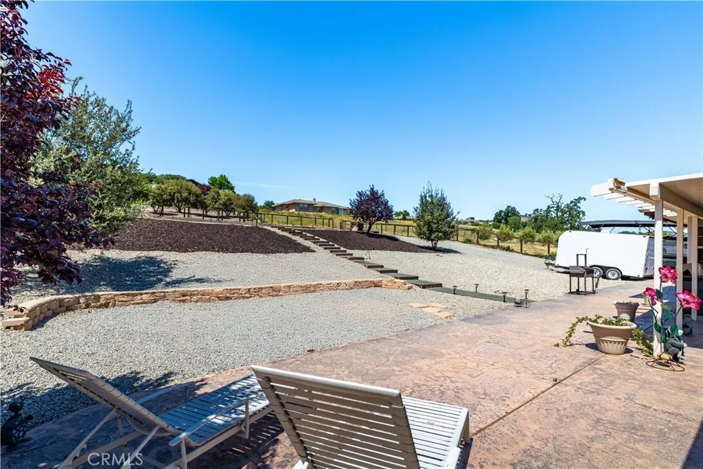 Check out all this usable land.Plenty of room for all your recreational toys