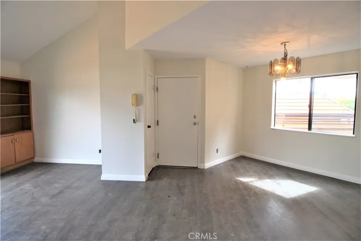 415 W Stocker Street 307, Glendale, California 91202