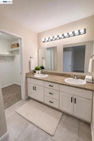 Virtually Staged