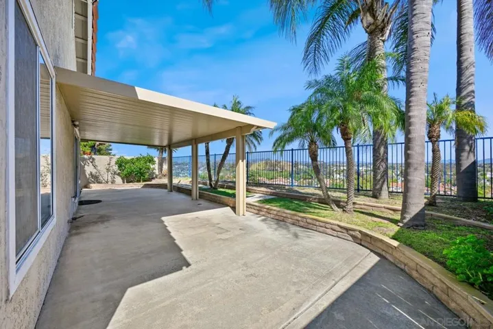 1781 Avenida Vista Labera, Oceanside, California 92056