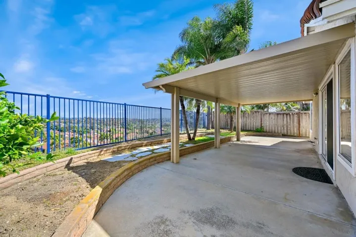 1781 Avenida Vista Labera, Oceanside, California 92056
