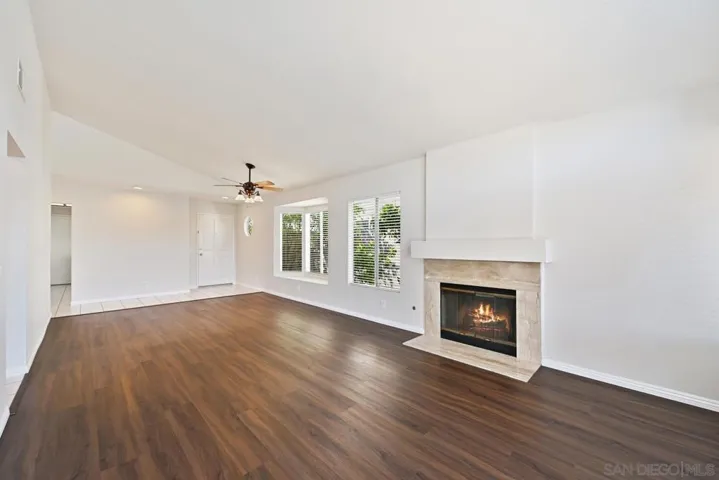1781 Avenida Vista Labera, Oceanside, California 92056