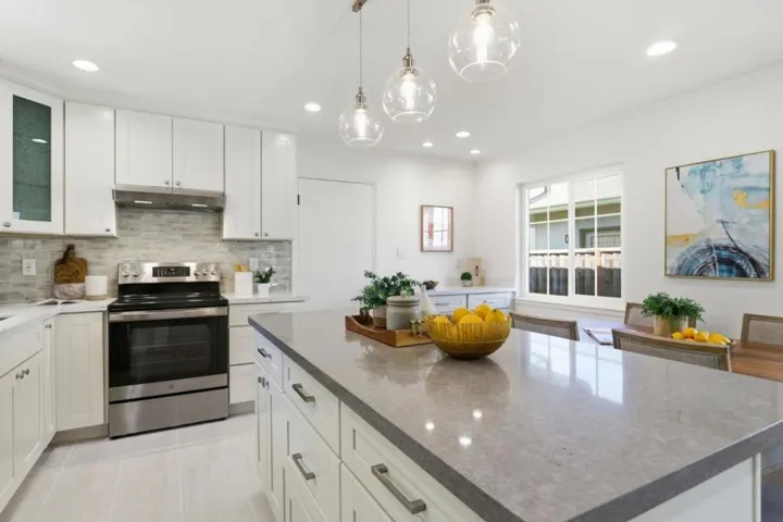 939 Kingfisher Drive, San Jose, California 95125