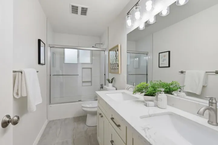 939 Kingfisher Drive, San Jose, California 95125