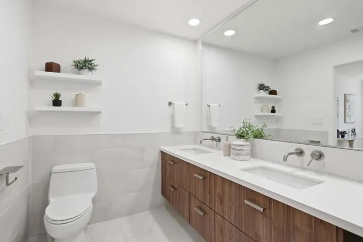 939 Kingfisher Drive, San Jose, California 95125