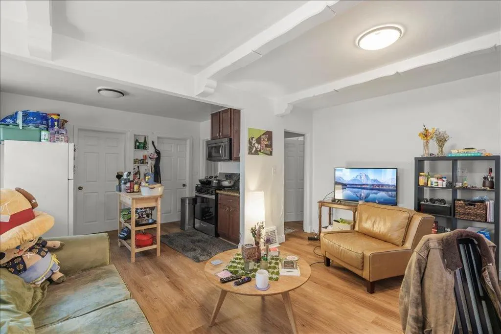 8117 Ney Avenue, Oakland, California 94605 — photo 5