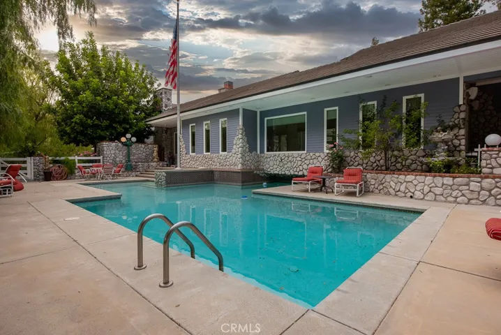 15657 Live Oak Springs Canyon, Canyon Country, California 91387