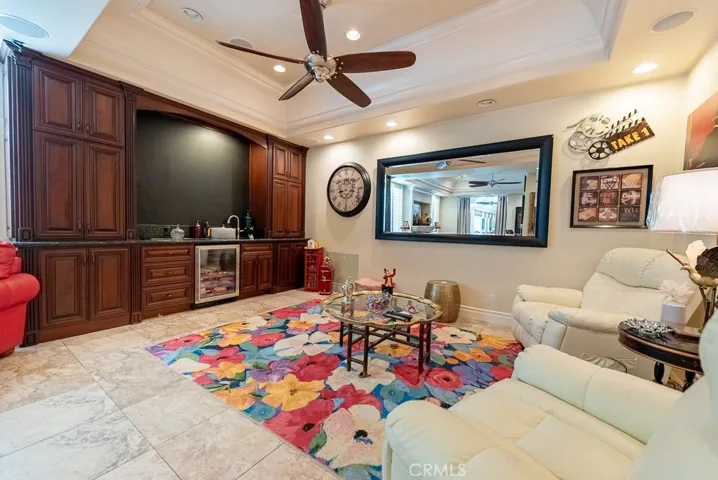 Den/Family Room/Wet Bar