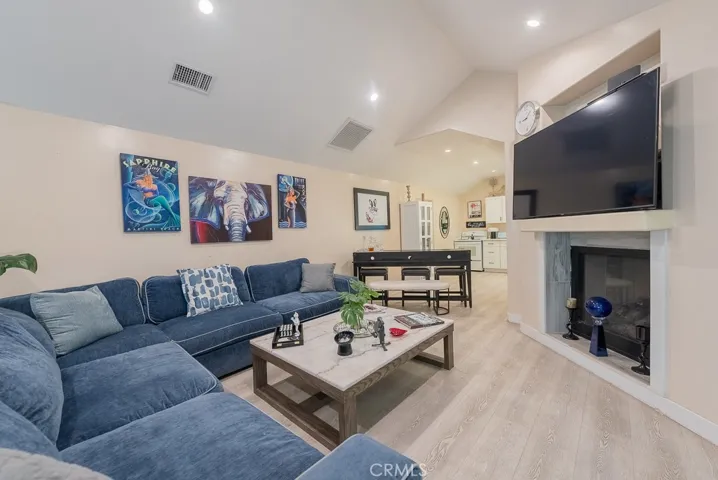 15657 Live Oak Springs Canyon, Canyon Country, California 91387