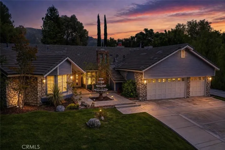 15657 Live Oak Springs Canyon, Canyon Country, California 91387