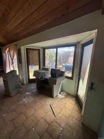 2050 Arboles Place, Escondido, California 92029