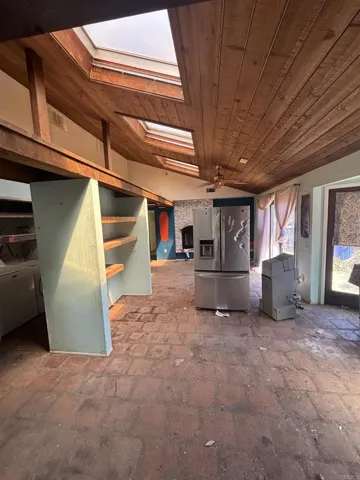 2050 Arboles Place, Escondido, California 92029
