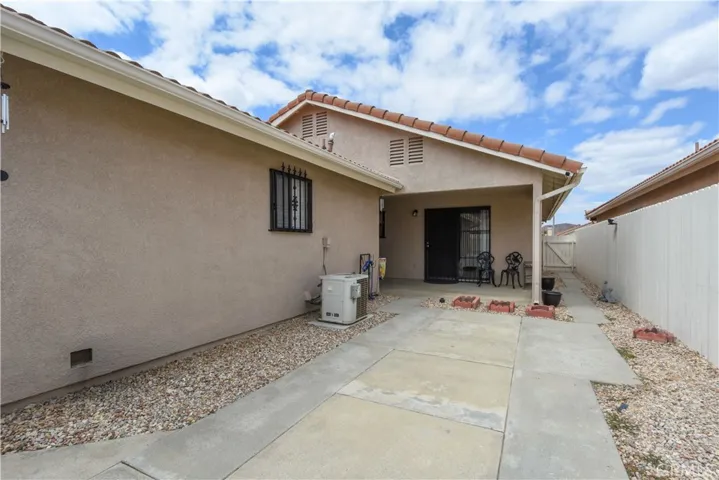 752 La Regal, Hemet, California 92545