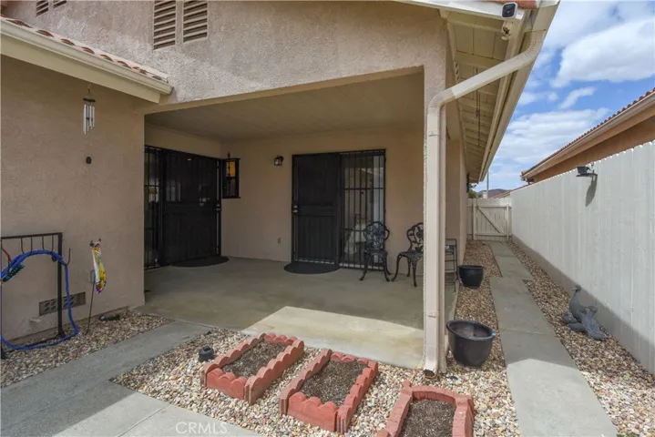 752 La Regal, Hemet, California 92545
