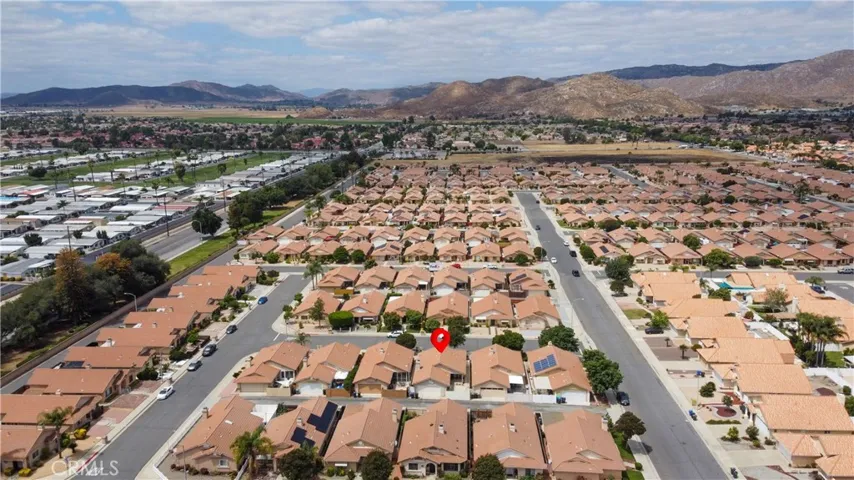 752 La Regal, Hemet, California 92545
