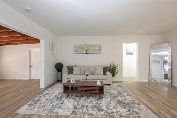 5030 N Lyman Avenue, Covina, California 91724