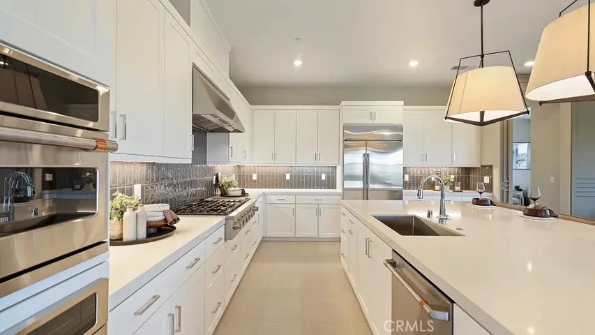 Photos shown are of model only- not actual homesite.