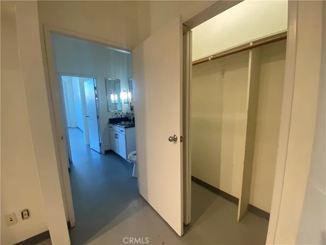 420 S San Pedro 306, Los Angeles, California 90013
