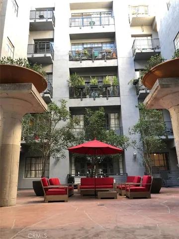 420 S San Pedro 306, Los Angeles, California 90013
