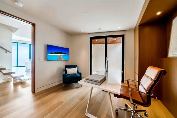 Second office/ bedroom