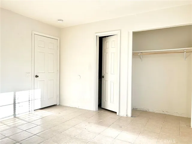 Please note photos displayed were taken in 2022 prior to tenants taking occupancy.