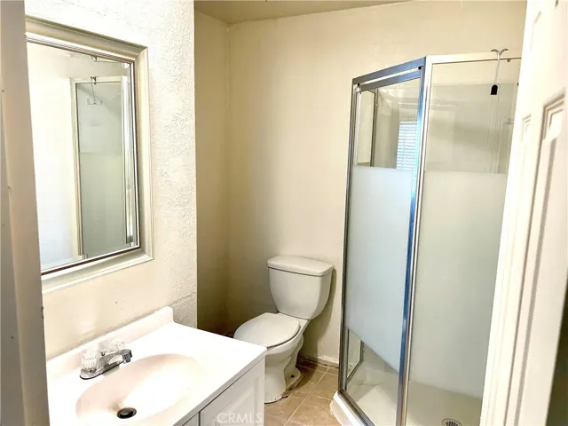 Please note photos displayed were taken in 2022 prior to tenants taking occupancy.