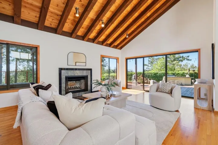 25991 Mar Vista Court, Los Gatos, California 95033