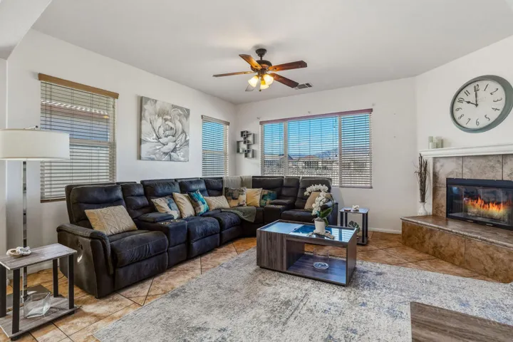 62616StarcrossDrive-16