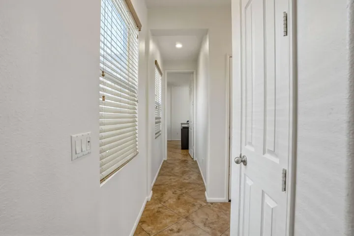 62616StarcrossDrive-18
