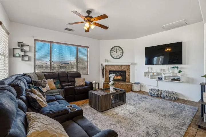 62616StarcrossDrive-15