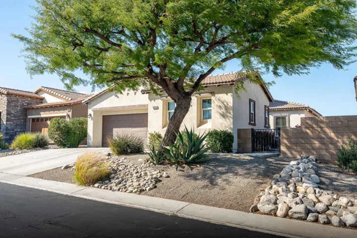 62616StarcrossDrive-3