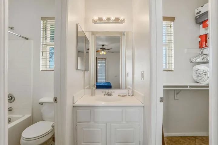 62616StarcrossDrive-25