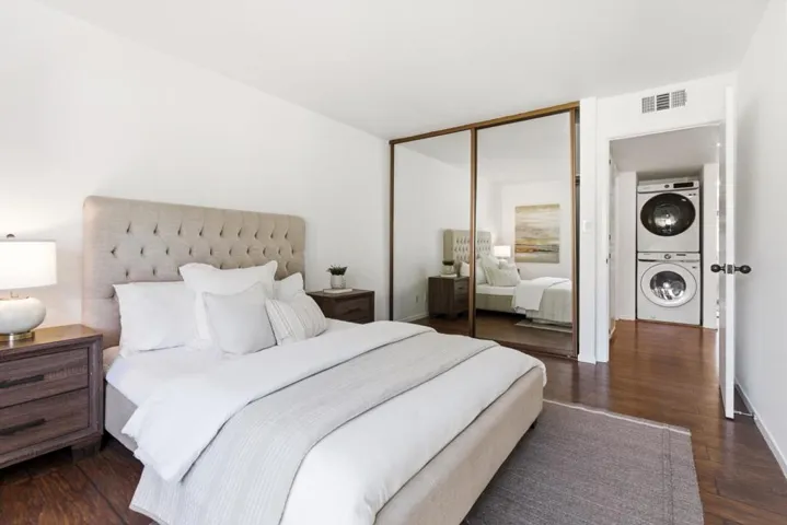 58 E Poplar Avenue 4, San Mateo, California 94401