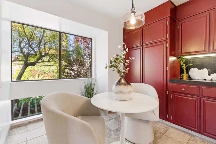 58 E Poplar Avenue 4, San Mateo, California 94401
