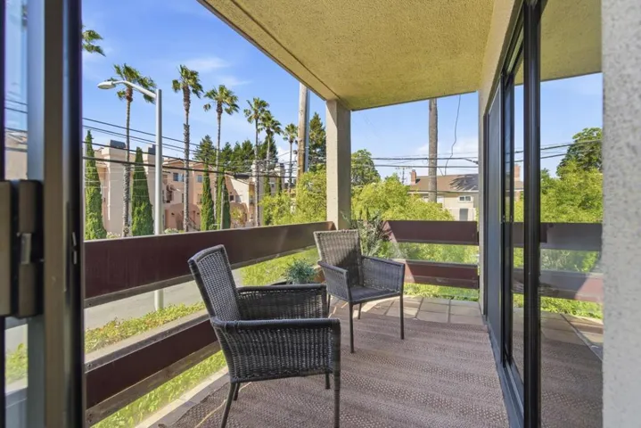 58 E Poplar Avenue 4, San Mateo, California 94401