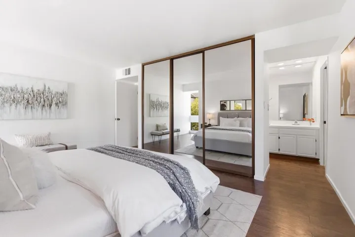 58 E Poplar Avenue 4, San Mateo, California 94401