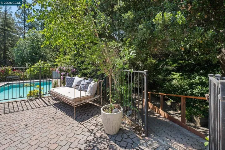 40 Donkey Flats Court, Pleasant Hill, California 94523