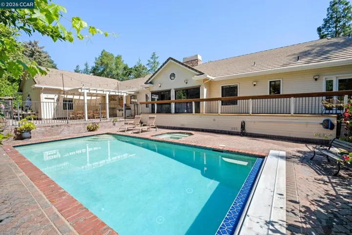 40 Donkey Flats Court, Pleasant Hill, California 94523