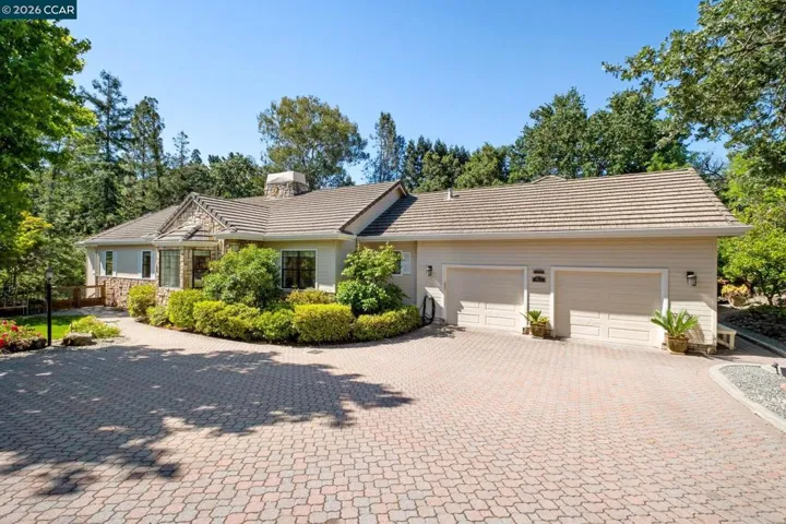 40 Donkey Flats Court, Pleasant Hill, California 94523