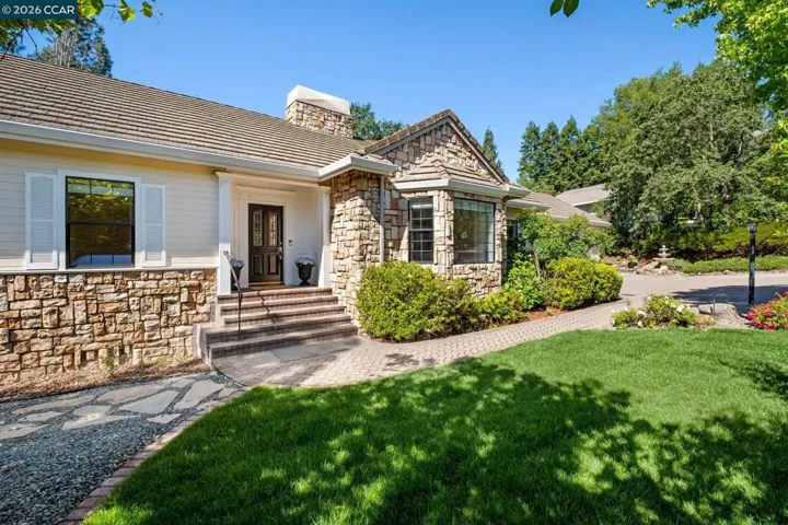 40 Donkey Flats Court, Pleasant Hill, California 94523