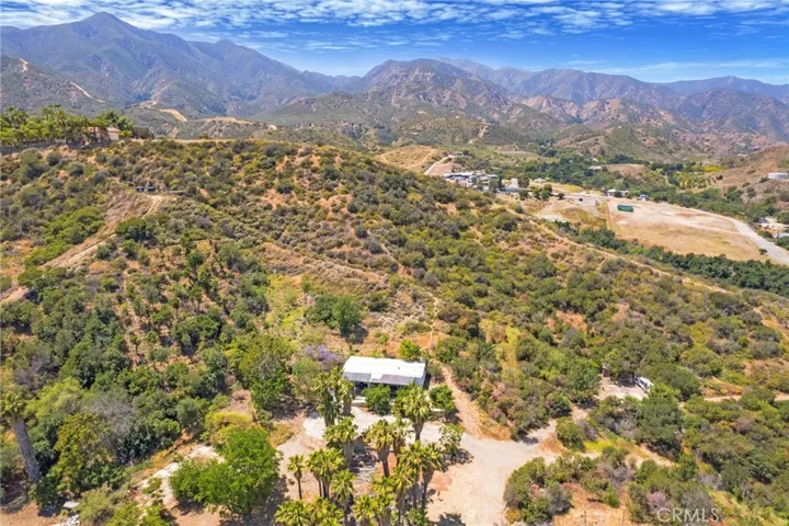 12385 Beardsley Way, Corona, California 92883