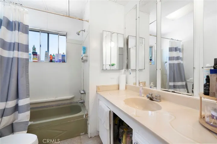 12385 Beardsley Way, Corona, California 92883