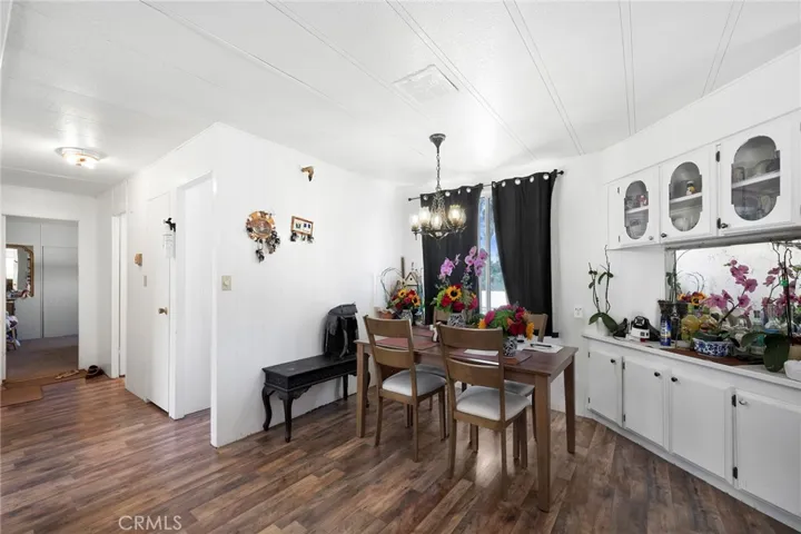 12385 Beardsley Way, Corona, California 92883