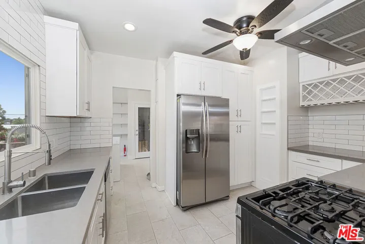 kitchen to laundry view