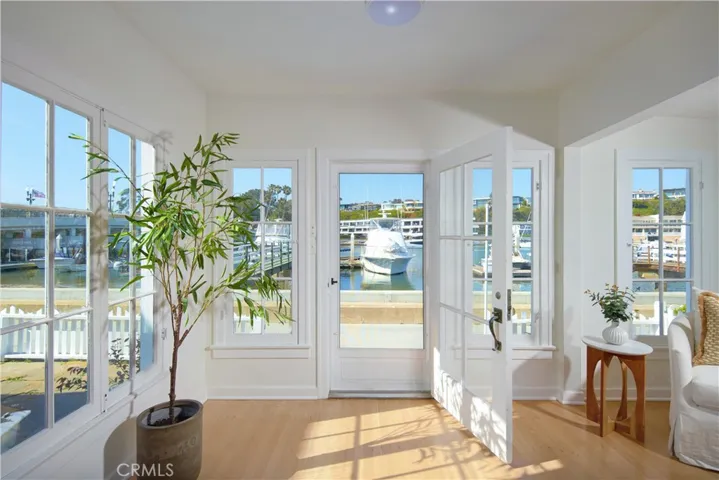 1407 N Bay Front, Newport Beach, California 92662